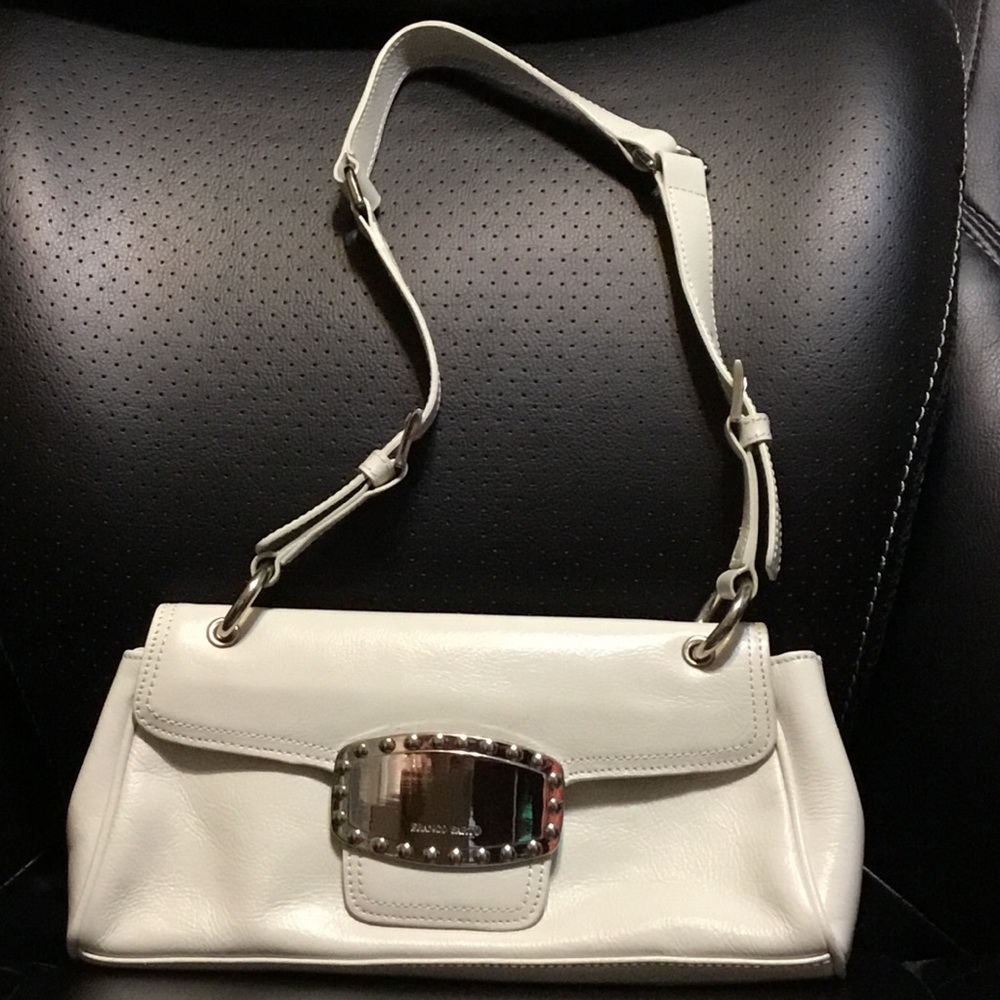 A Frank Sarto small cream bag